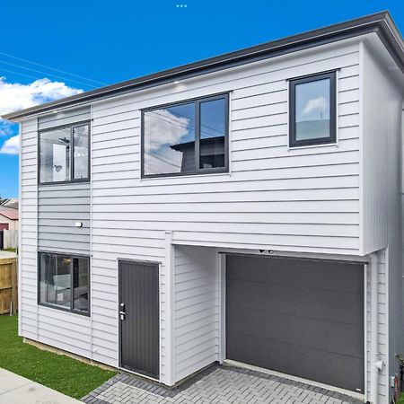 Affordable Holiday Home !! オークランド エクステリア 写真